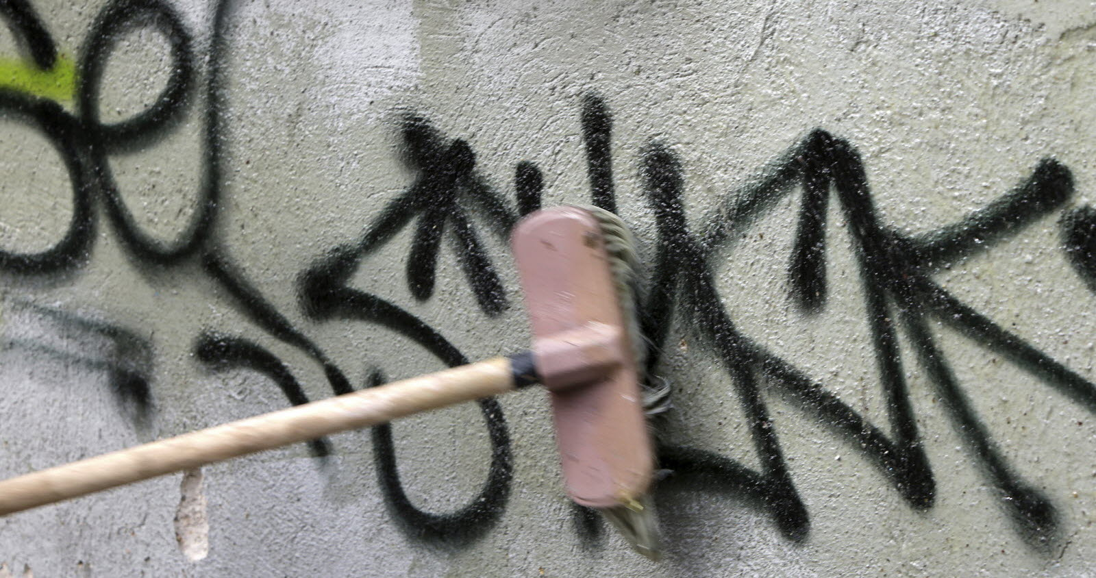 nettoyage de graffiti